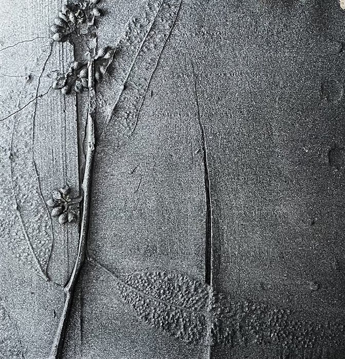 Reyhane Afzalian, Untitled, mixed media (plaster-papier Mache-acrylic), 17 × 18 × 3 cm, 2022