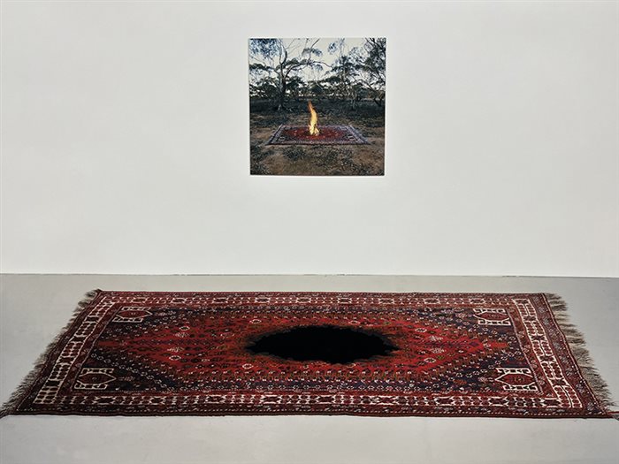 حسین والامنش، اشتیاق تعلق، پرینت دیجیتال روی مقوا(بخشی از اثر)، ۱۳۷۶